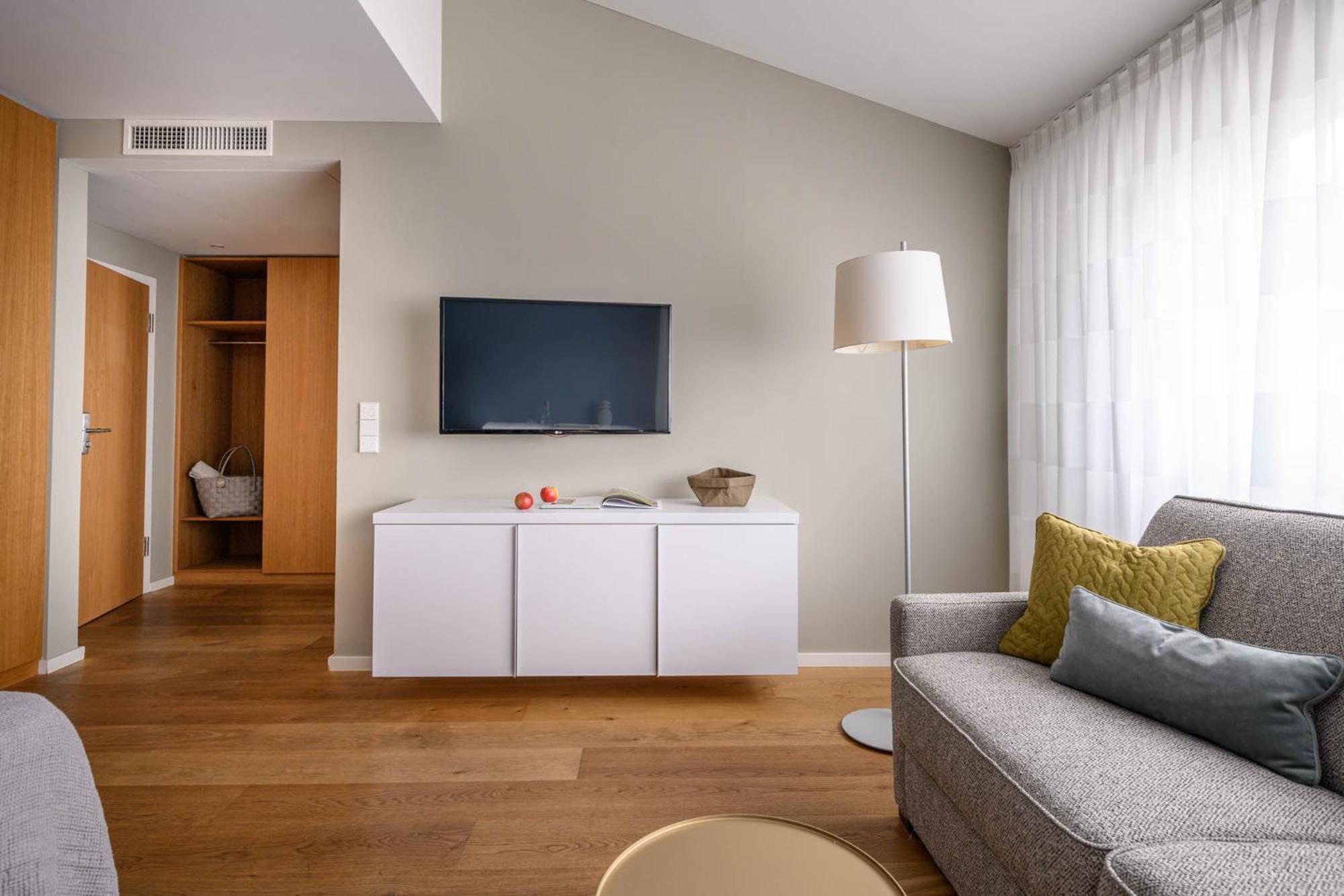 Hotel Maier Friedrichshafen Room photo